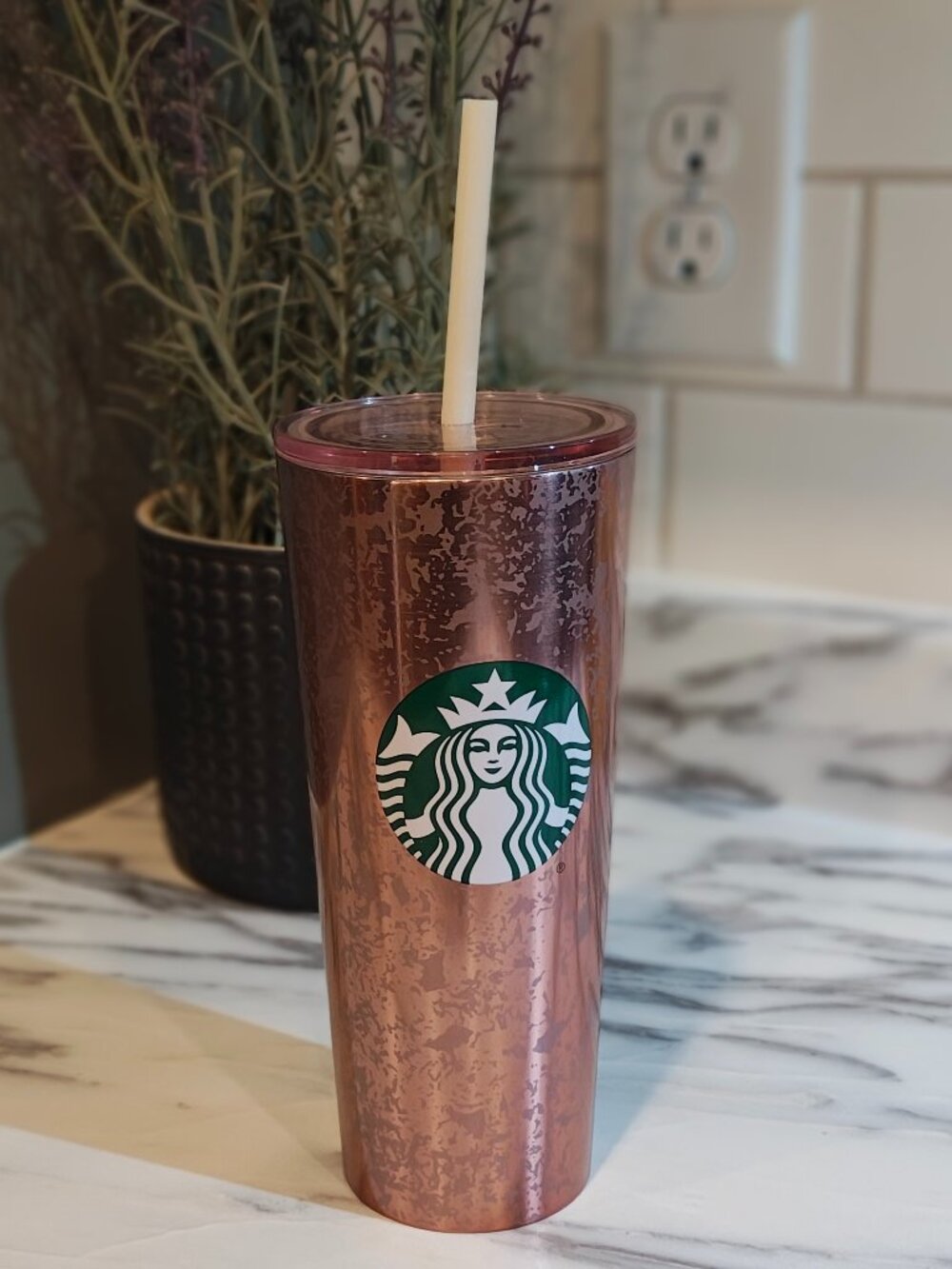 Starbucks Holiday 2019 Rose Gold Pink Mercury Flake Tumbler Cold Stainless